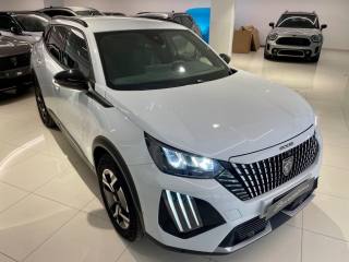 PEUGEOT 2008 usata, con Alzacristalli elettrici