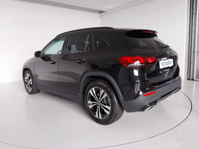 MERCEDES-BENZ GLA 220 usata, con ESP