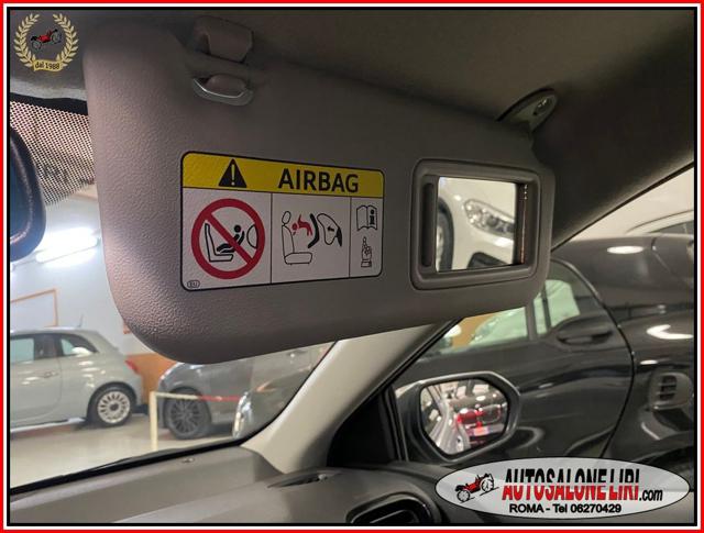 TOYOTA Yaris usata, con Autoradio digitale