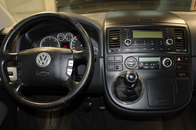 VOLKSWAGEN Multivan usata, con Controllo trazione