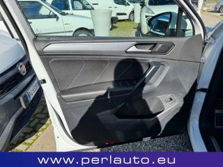 VOLKSWAGEN Tiguan usata, con Autoradio