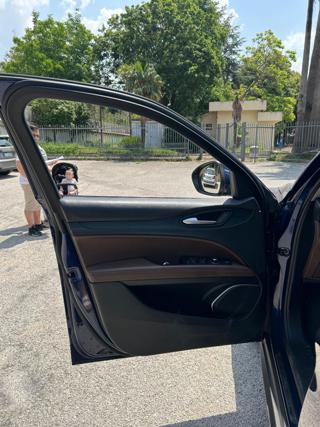 ALFA ROMEO Stelvio usata, con Servosterzo