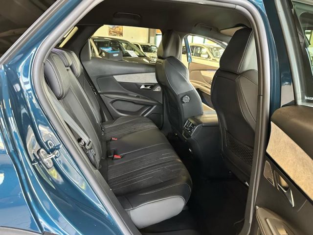 PEUGEOT 3008 usata, con Vetri oscurati