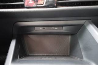 VOLKSWAGEN Golf usata, con Fari bi-xeno