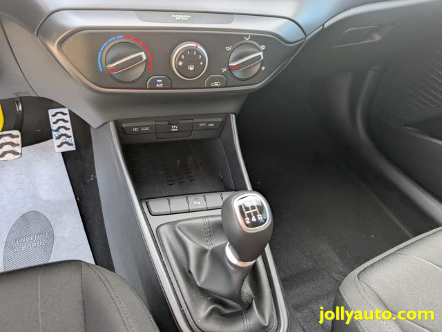 HYUNDAI Bayon usata, con Riconoscimento dei segnali stradali