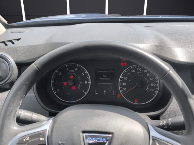 DACIA Duster usata, con USB