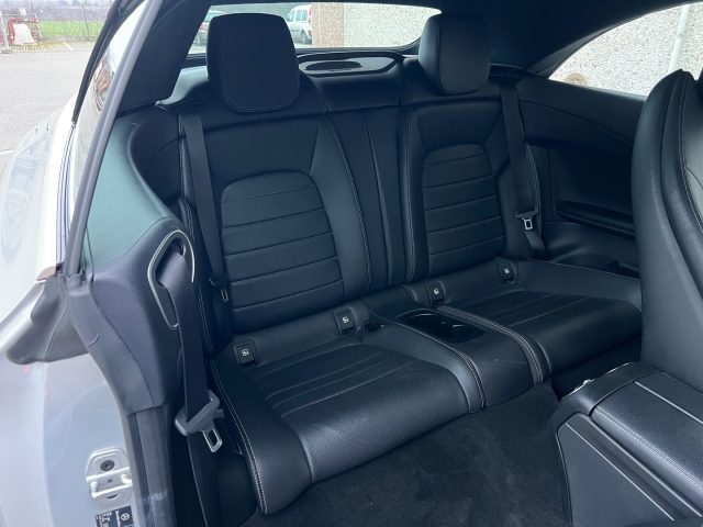MERCEDES-BENZ C 220 usata, con Sedili sportivi