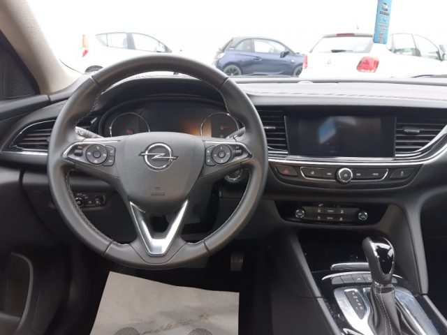 OPEL Insignia usata, con Autoradio