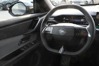 OPEL Grandland usata, con Vetri oscurati