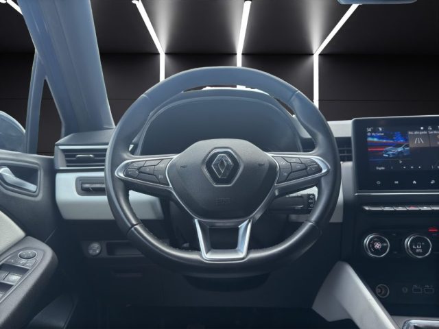 RENAULT Clio usata, con Climatizzatore