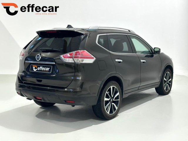 NISSAN X-Trail usata, con Autoradio