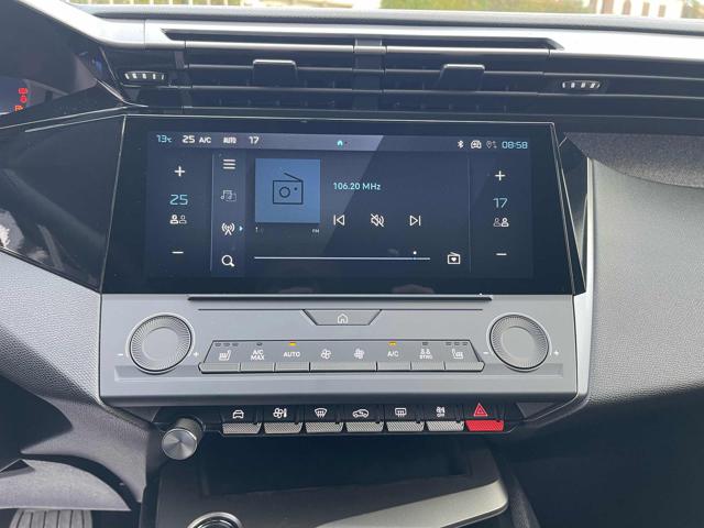 PEUGEOT 308 usata, con USB