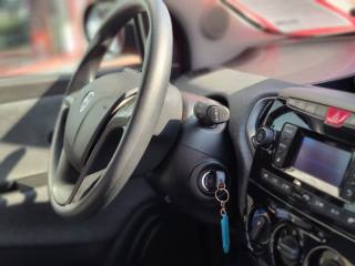 LANCIA Ypsilon usata, con Autoradio digitale