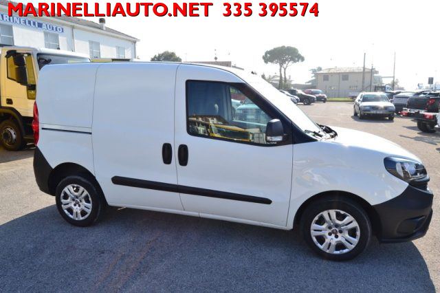 FIAT Doblo usata, con Alzacristalli elettrici