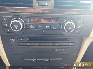 BMW 320 usata, con Fari LED