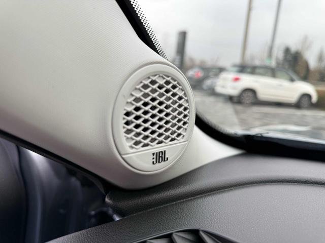 JEEP Avenger usata, con USB