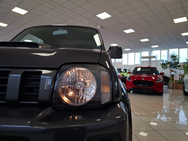 SUZUKI Jimny usata, con MP3