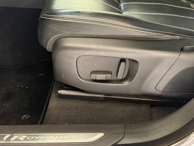 LAND ROVER Range Rover Velar usata, con Airbag testa