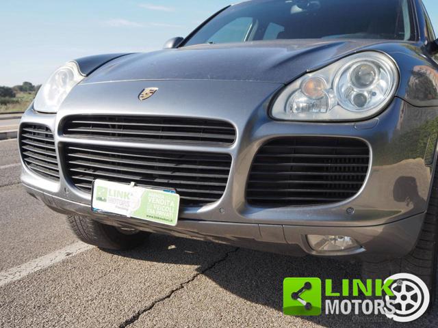PORSCHE Cayenne usata, con Specchietti laterali elettrici