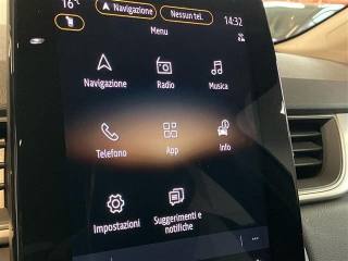 RENAULT Captur usata, con USB
