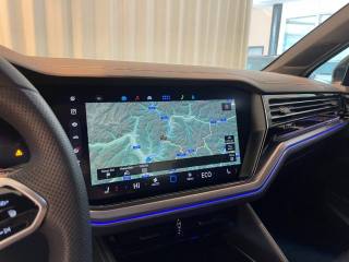 VOLKSWAGEN Touareg usata, con Cruise Control