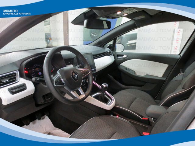 RENAULT Clio usata, con Airbag laterali
