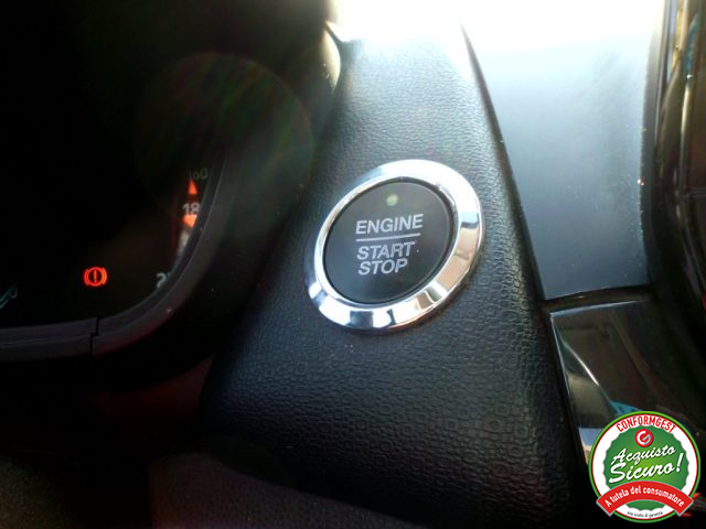 FORD EcoSport usata, con Autoradio digitale