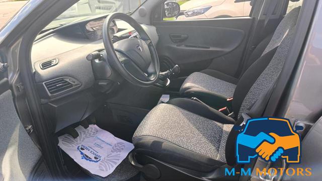 LANCIA Ypsilon usata, con Cronologia tagliandi