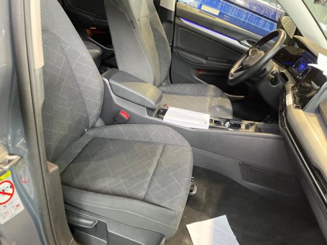 VOLKSWAGEN Golf usata, con Climatizzatore