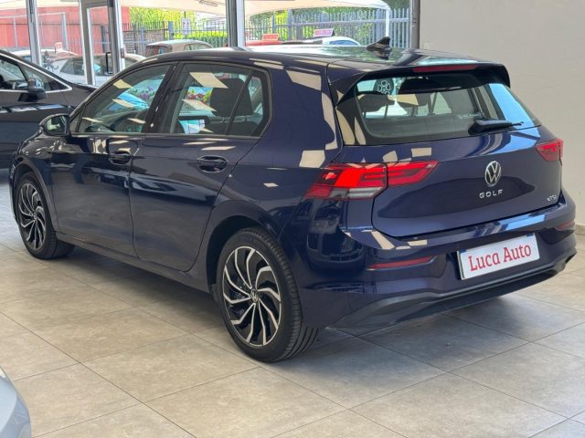 VOLKSWAGEN Golf usata, con Autoradio