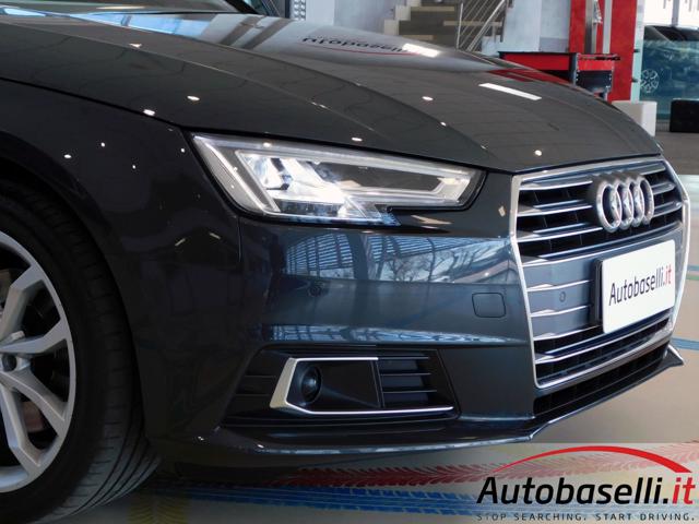 AUDI A4 usata, con Volante multifunzione