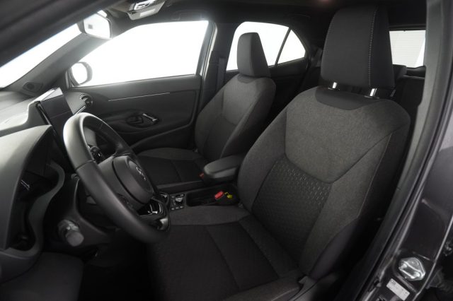 TOYOTA Yaris Cross usata 8