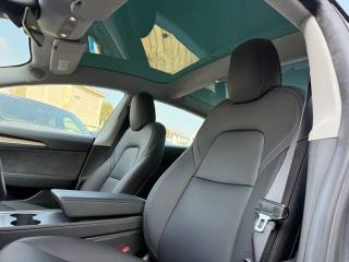 TESLA Model 3 usata, con Fendinebbia