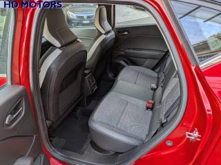 RENAULT Captur usata, con Touch screen