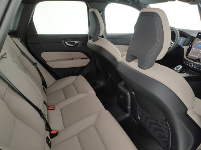 VOLVO XC60 usata, con Sistema di navigazione