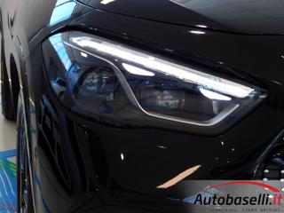 MERCEDES-BENZ GLA 180 usata, con Vetri oscurati