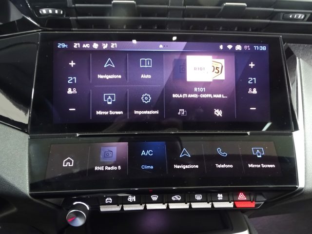 PEUGEOT 308 usata, con USB