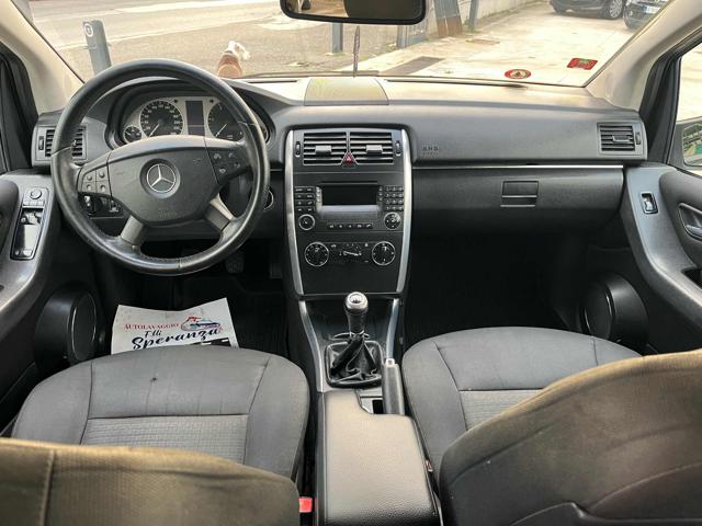 MERCEDES-BENZ B 180 usata, con Cerchi in lega