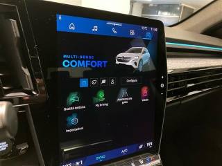 RENAULT Austral usata, con Sensori di parcheggio anteriori