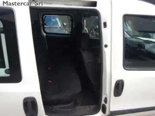 FIAT Doblo usata, con Alzacristalli elettrici