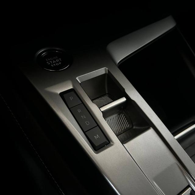 PEUGEOT 308 usata, con Luci diurne LED