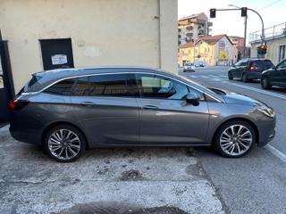 OPEL Astra usata, con Sistema di navigazione