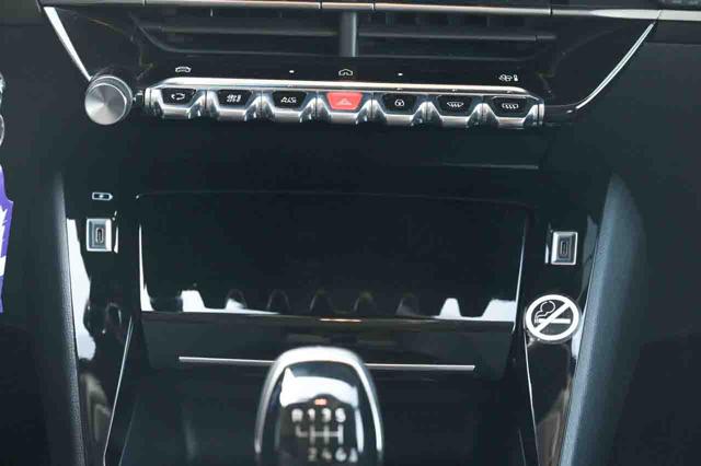 PEUGEOT 208 usata, con Interni in pelle