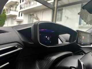 PEUGEOT 2008 usata, con Controllo vocale