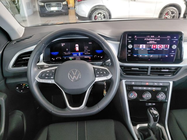 VOLKSWAGEN T-Roc usata, con Volante in pelle