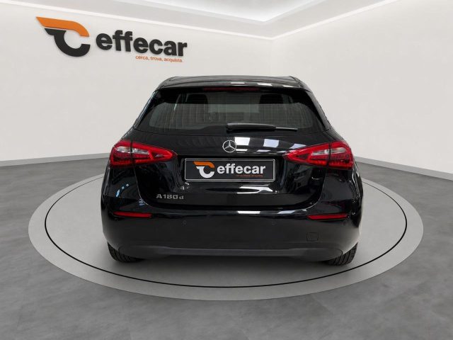 MERCEDES-BENZ A 180 usata, con Alzacristalli elettrici