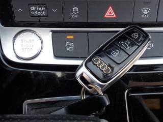 AUDI Q8 usata, con Luci diurne