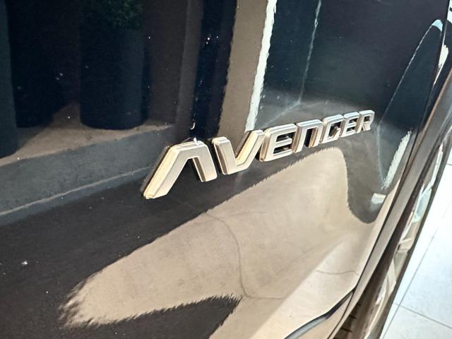 JEEP Avenger usata, con Sedile posteriore sdoppiato