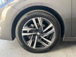 PEUGEOT 208 usata, con Airbag Passeggero