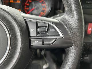 SUZUKI Jimny usata, con Autoradio digitale